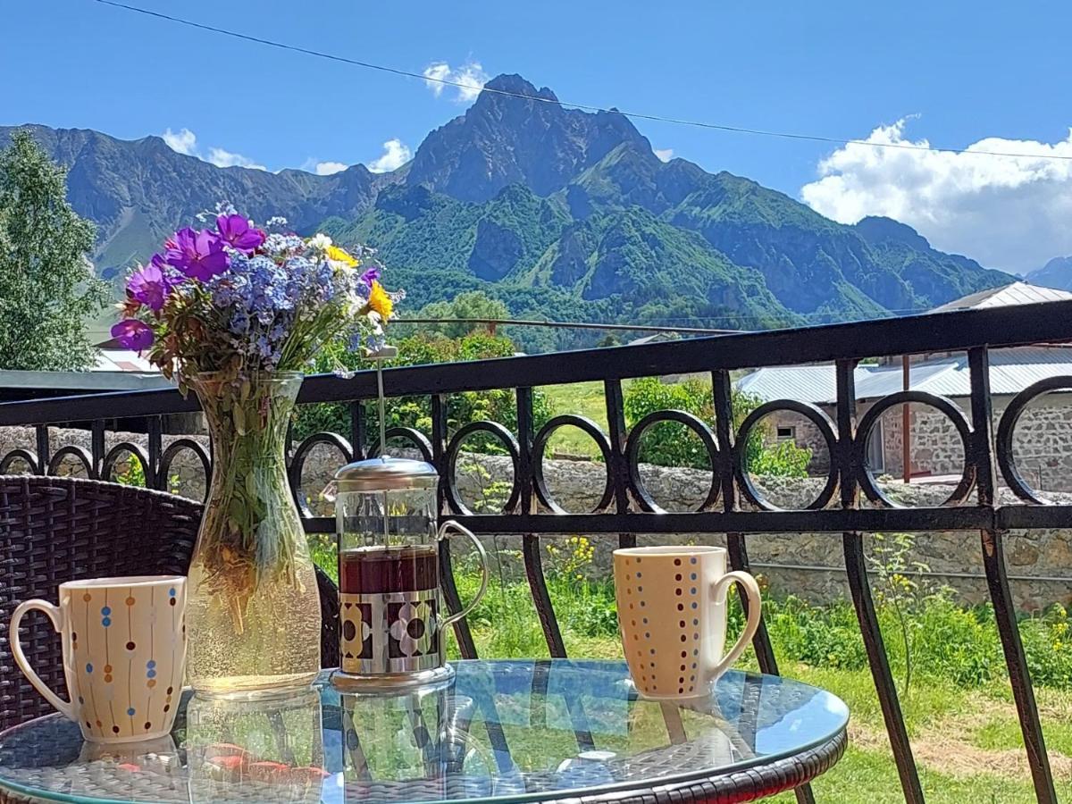 Cozy Hotel Kazbegi Kültér fotó